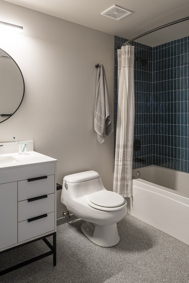 Capstone Apartments