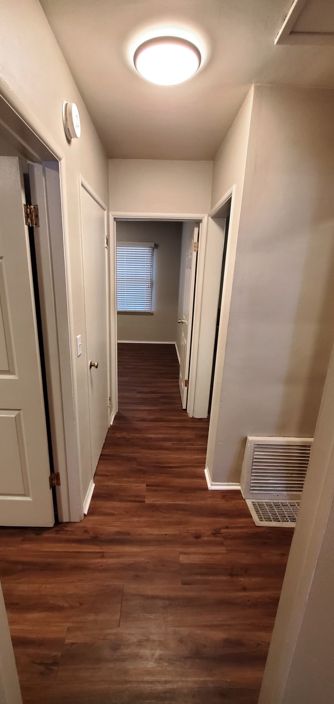 Photo - 5313 Radford Ave Unit 5313