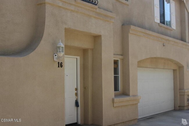 Photo - 5616 Etiwanda Ave Townhome