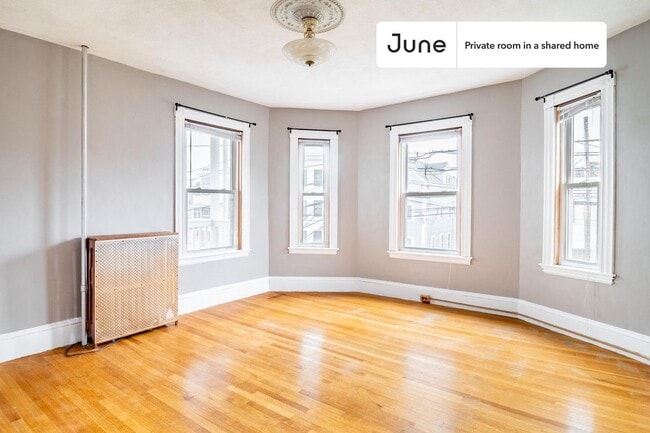 Photo - Room in Shared 5 bed/1 bath home Unit A