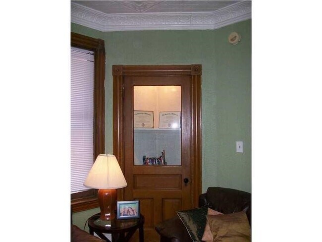 Photo - 239 Lehigh Ave Unidad 1