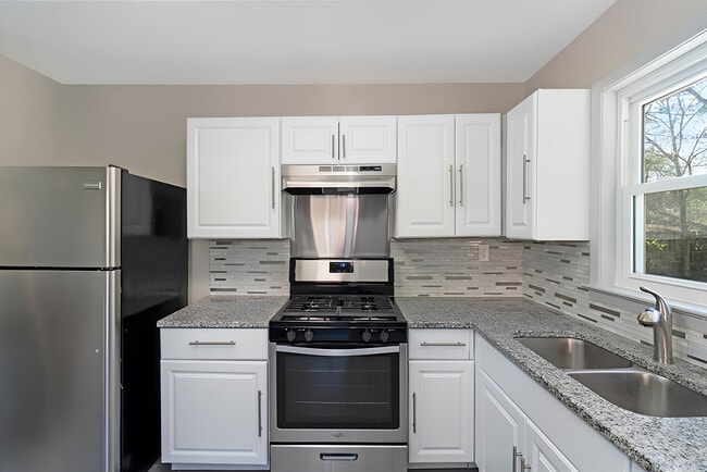 Photo - 1613 W Austin Rd