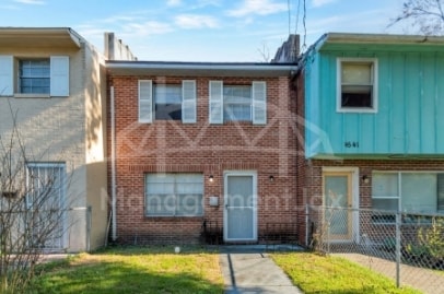 Photo - 4543 Moncrief Rd W