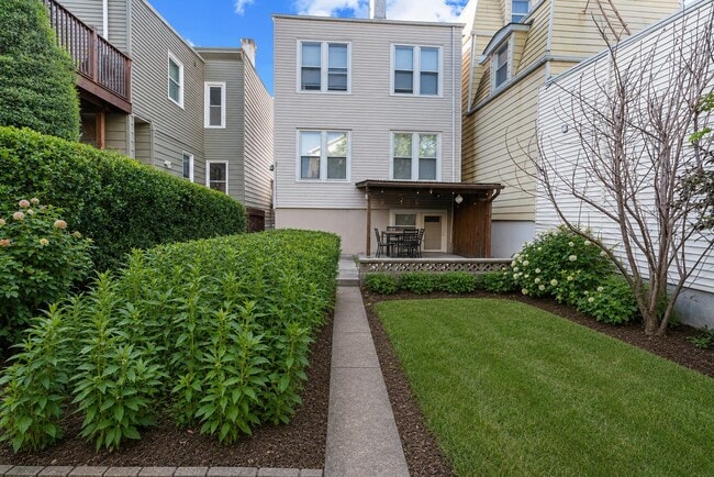 Photo - 19 Hawthorne Ave