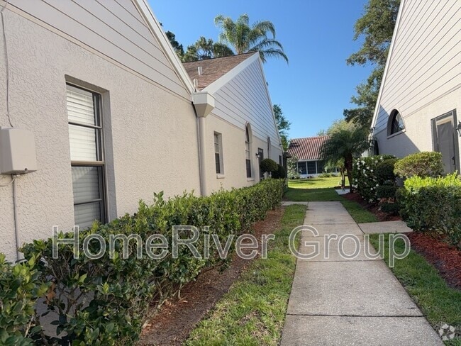 Building Photo - 5508 Salem Square Dr S Rental
