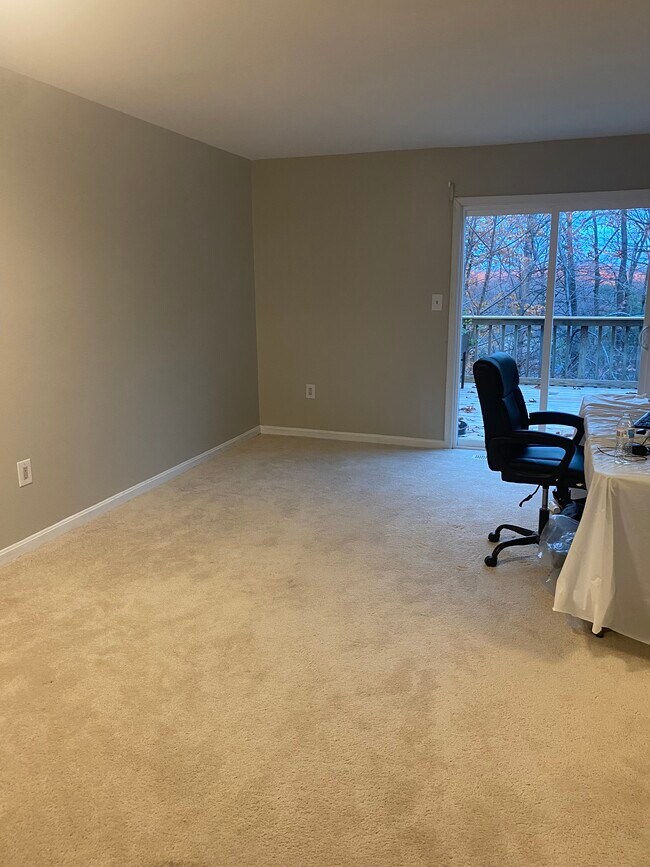 Photo - 15355 Gatehouse Ter