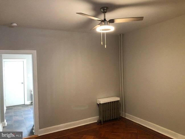 Photo - 2313 Gaul St