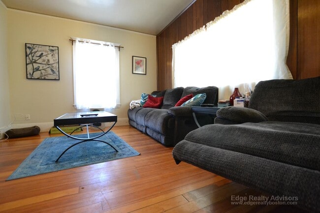 Photo - 38 Brooks St Unit 1