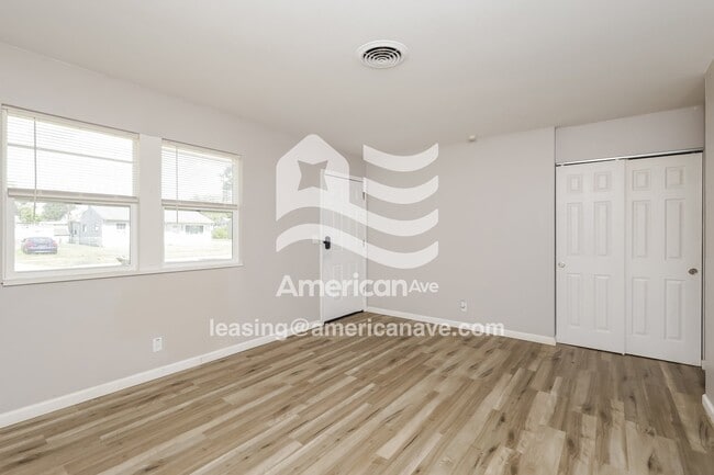 Photo - 1485 Wichita Dr S