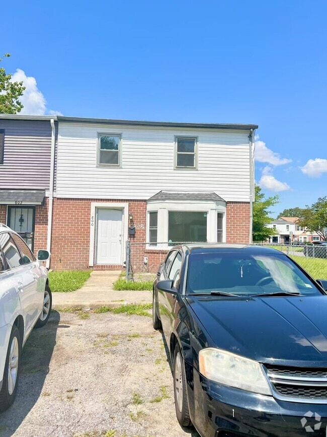 Building Photo - 800 Harbour N Dr Rental