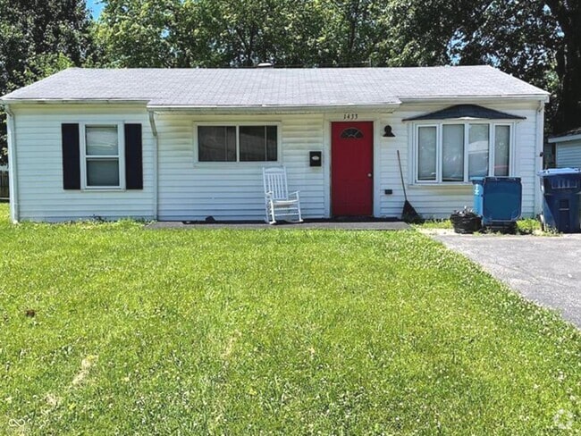 Building Photo - 1433 Hillcrest Dr Rental