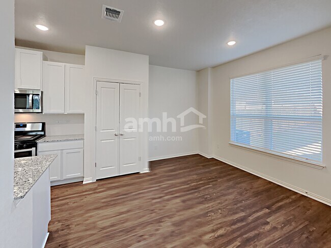 Photo - 356 Aspen Waters