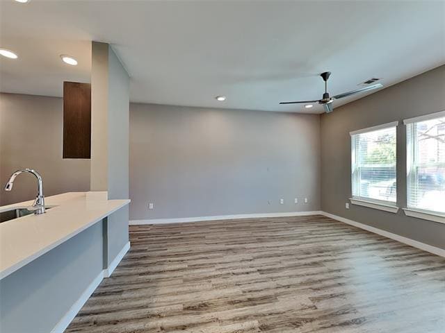 Photo - 1553 Fiji St