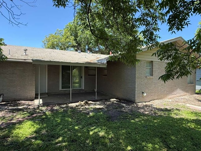 Photo - 4938 Bernadine Dr