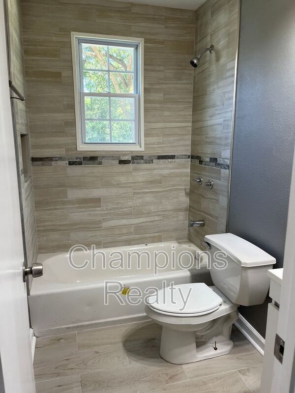 Photo - 2603 Garden Dr Unit A