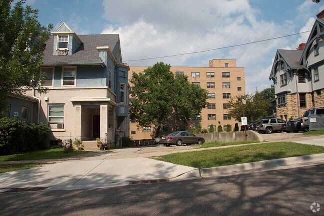 Photo - 529 North Pinckney Street