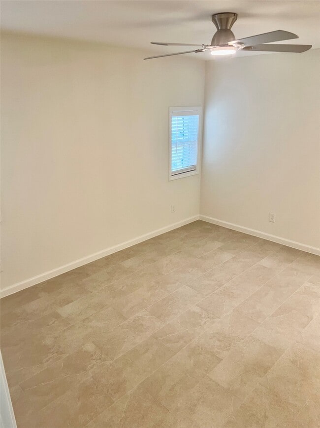 Photo - 21510 Ruth Dr