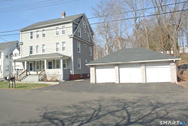 Building Photo - 115 Maltby St