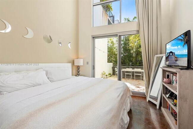 Photo - 221 Jefferson Ave Unit Ilona