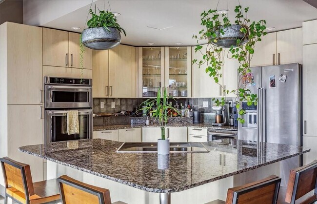 Photo - Downtown Loft Living at its Best Unidad 6K