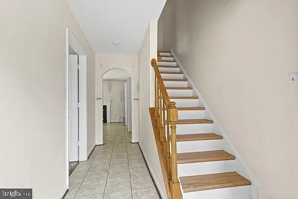 Photo - 209 Clint Ln