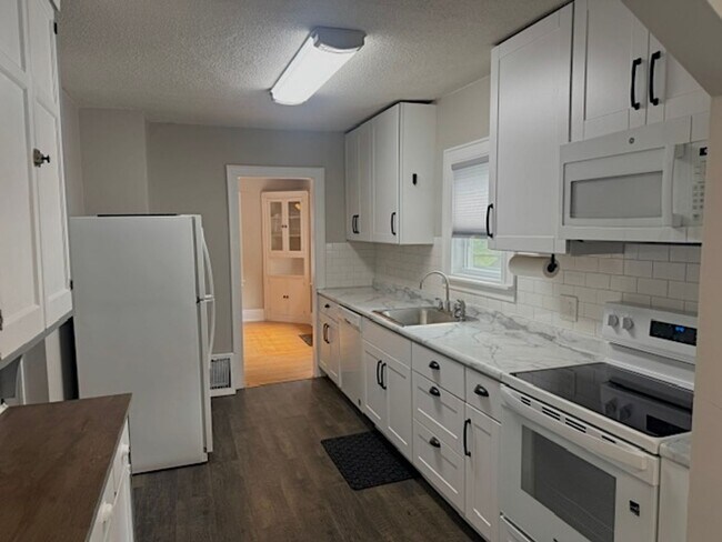 Photo - STUNNING 2BD/2BA  HOME IN HAMEL