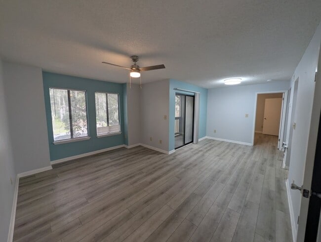 3550 Sable Palm Ln