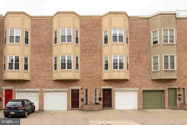 Building Photo - 2238 Christian St Rental