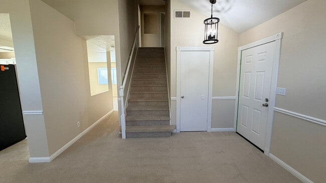 Photo - Oakley beautiful 3 bedroom 2 bath w/vaulted ceilings & much more