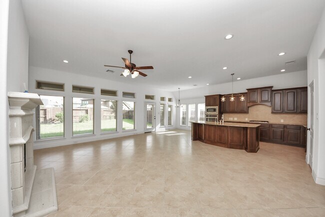 27126 Ashley Hills Ct