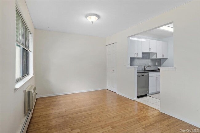 Photo - 555 Central Park Ave Unit 348