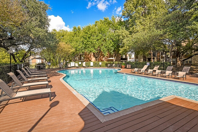 Willow Brook Apartments