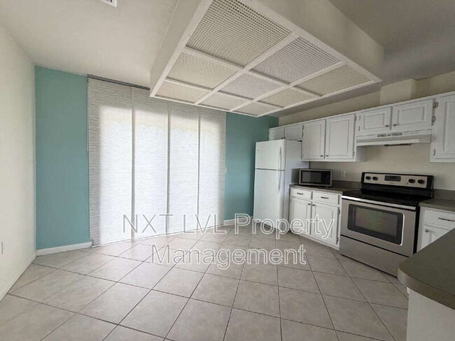Photo - 1005 NE 8th Terrace