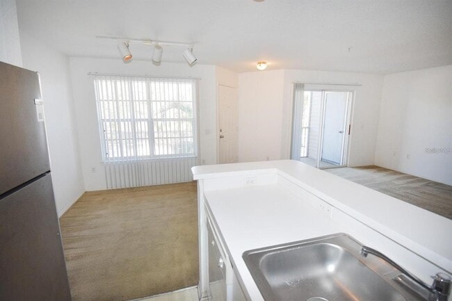 Photo - 850 S Tamiami Trl Unit 724