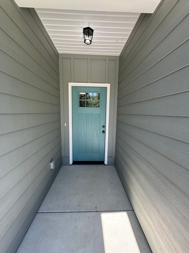 Photo - New Build 3/2 House in Armuchee- $2,095