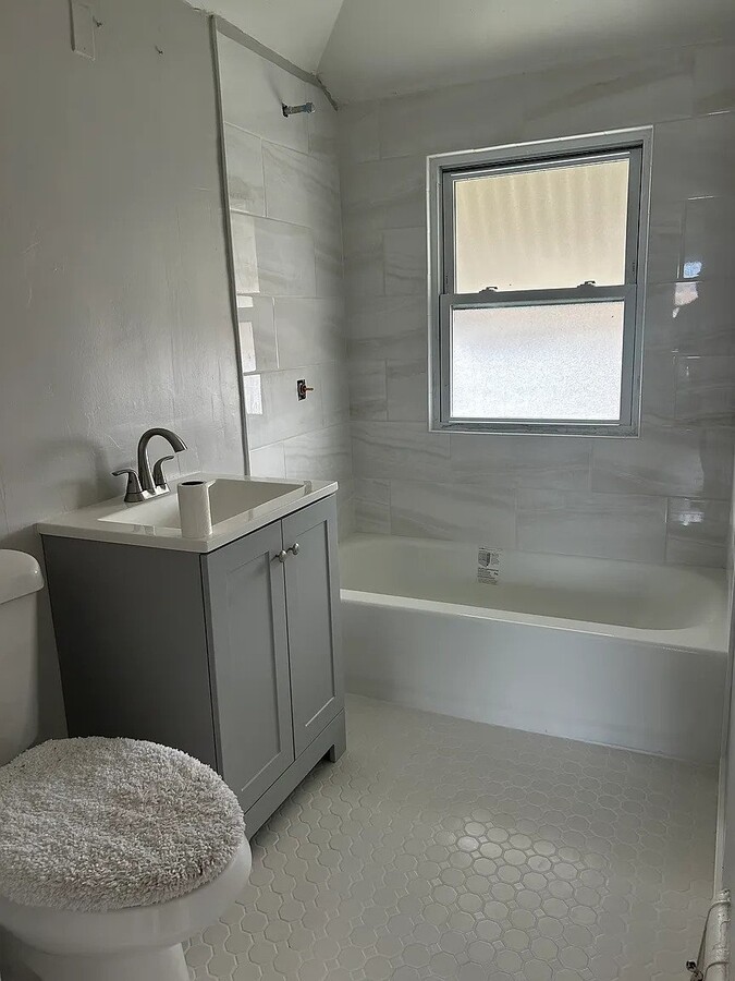 Photo - 1412 N 24th Ave