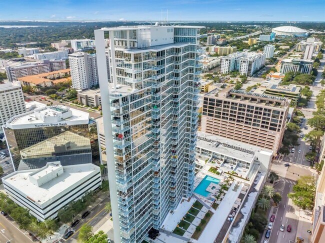 Photo - 175 1st St S Unidad 404