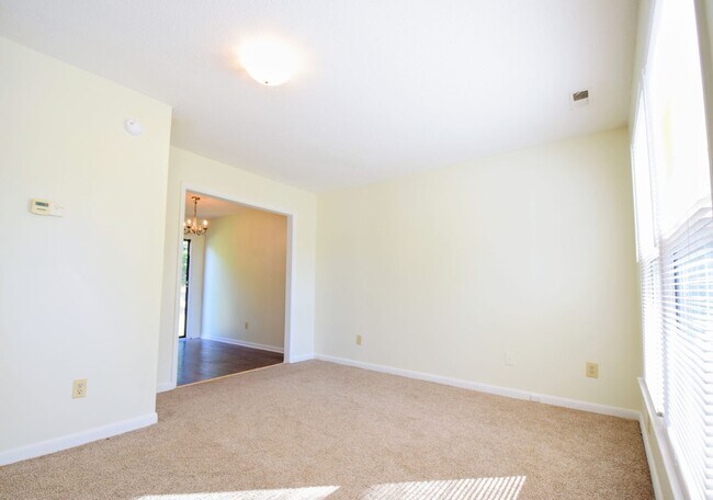 Photo - Abbey Lane-50% off first full month rent.