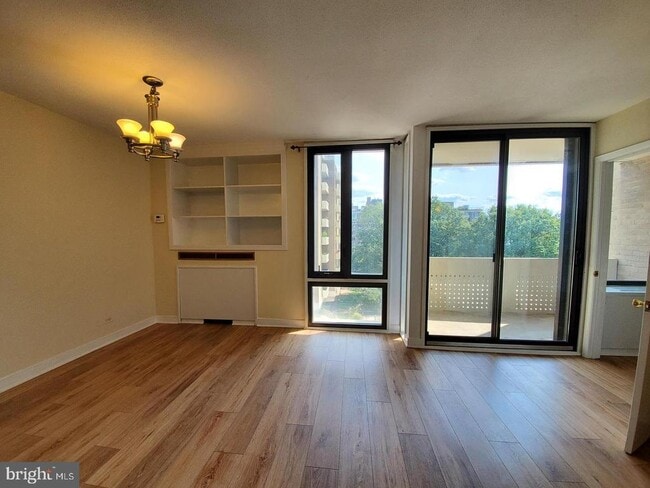 Building Photo - 490 M St SW Unit 409