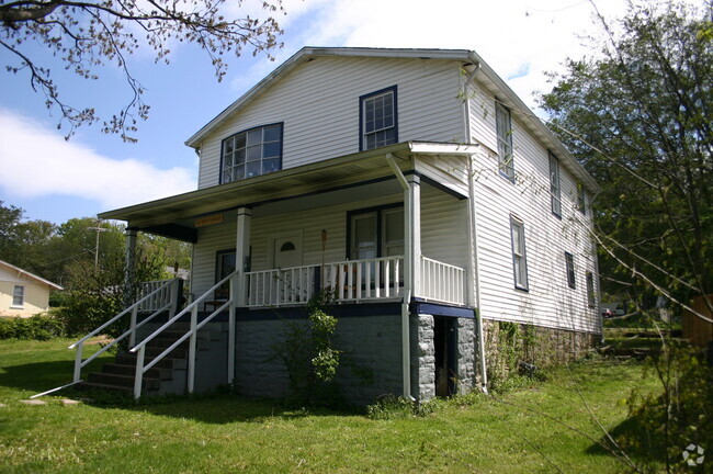 Building Photo - 3807 Elkins Alley Rental