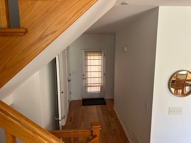 Photo - 152 Finstad Dr