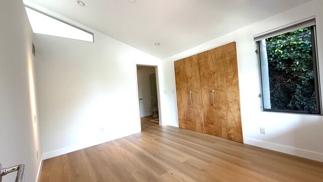 Photo - 2306 Teviot St