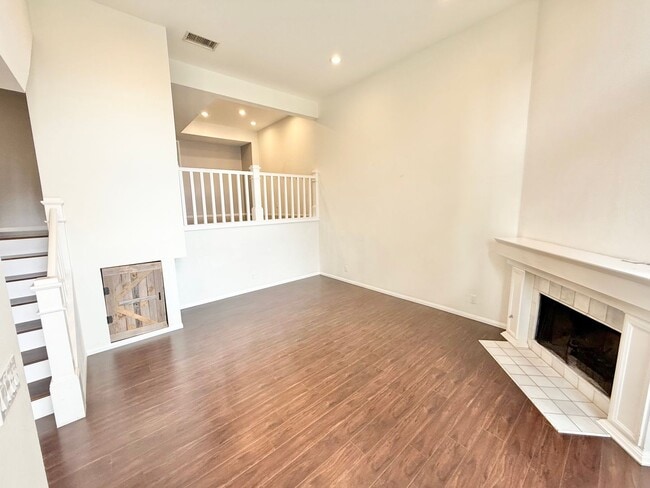 Photo - Beautiful 3 bed/3 bath In Costa Mesa