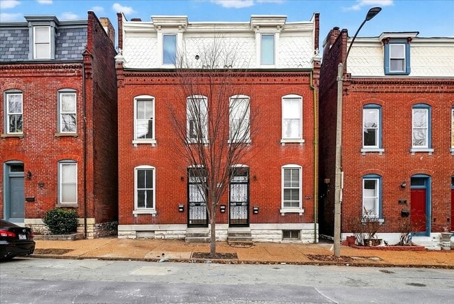 Building Photo - 1309 Shenandoah Ave Unit #1W