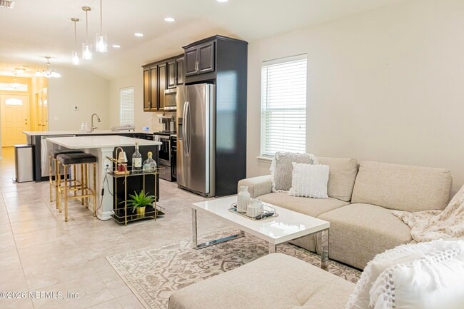 Photo - 7112 Emsley Cir