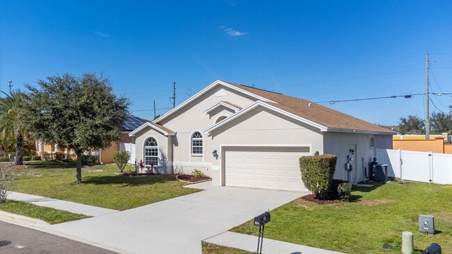Photo - 518 Highland Meadows St