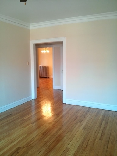 Living Area - 7201 S Constance Ave