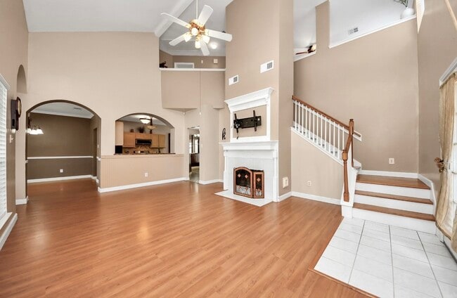 Photo - 15902 Timber Run Dr