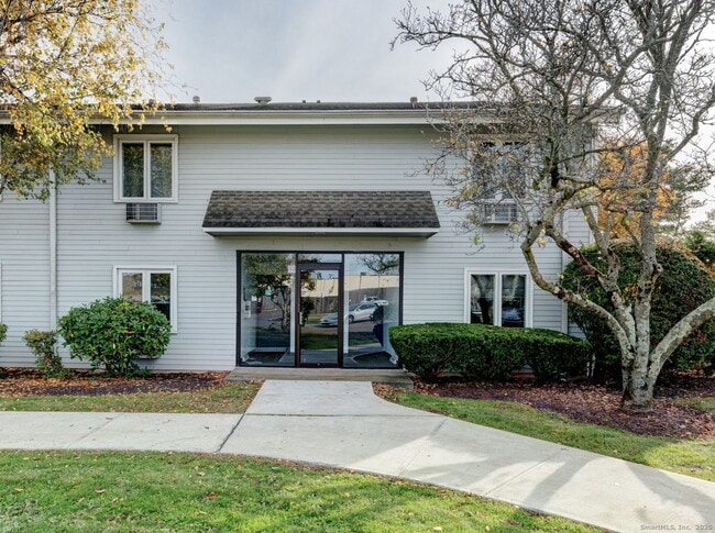 Building Photo - 105 Florence Rd Unit 2B