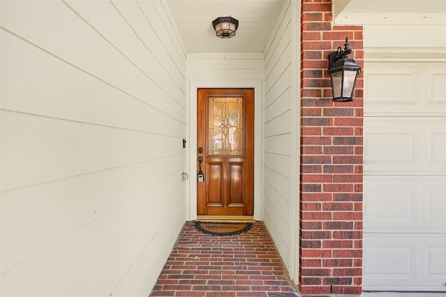 Photo - 18819 Forest Deer Rd